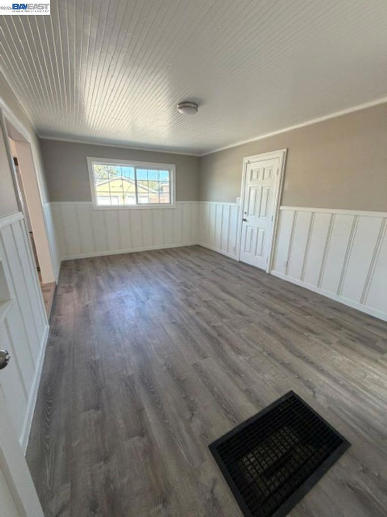 2050 102nd Ave Property Photo 24