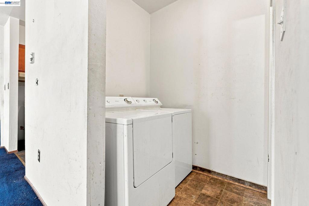 1631 Linden St Property Photo 29