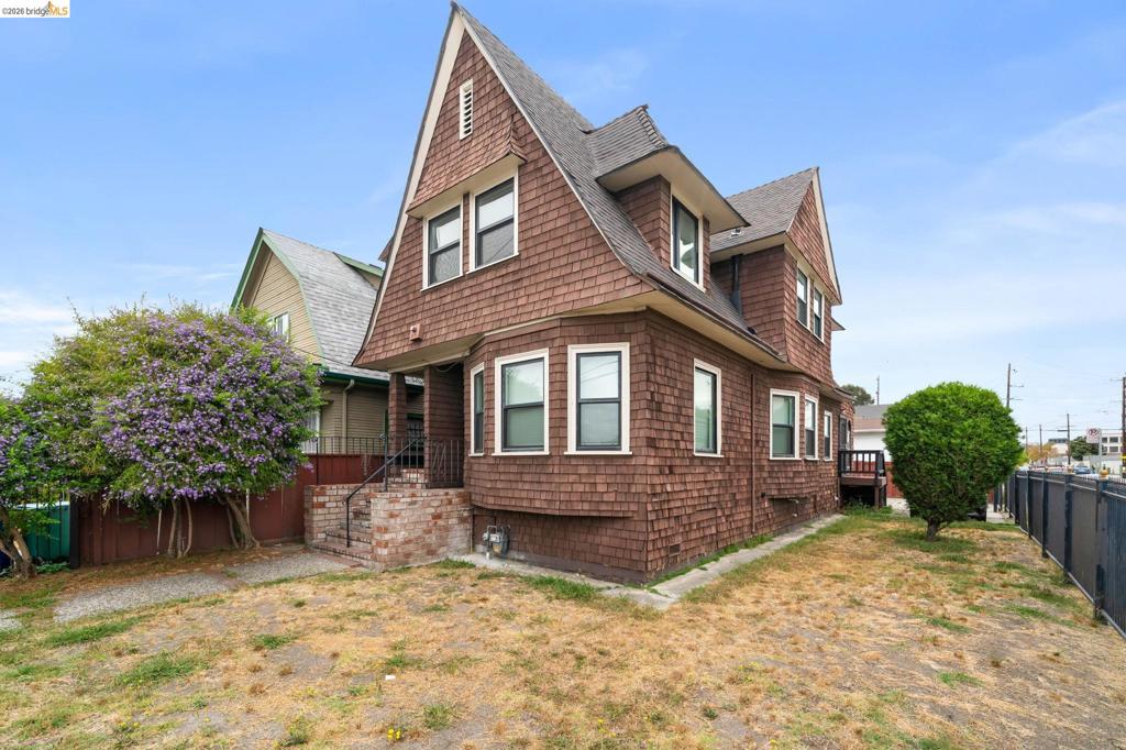 2804 Adeline St. Property Photo 1