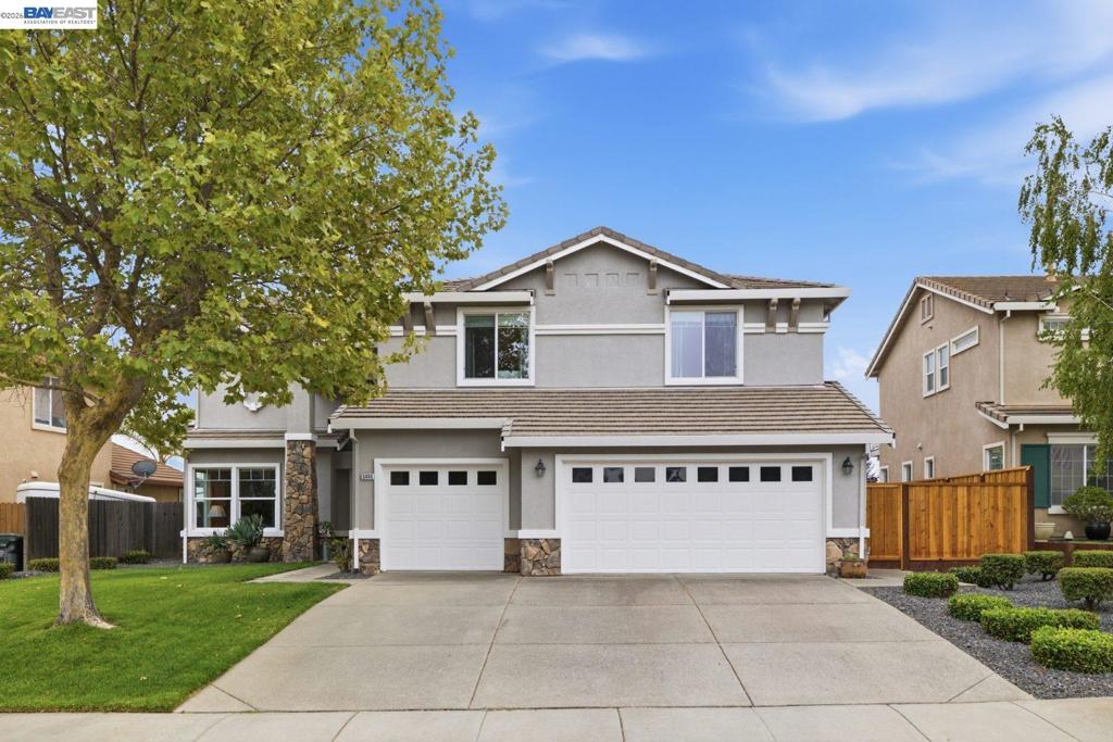 5444 Southwood Way Property Photo 1