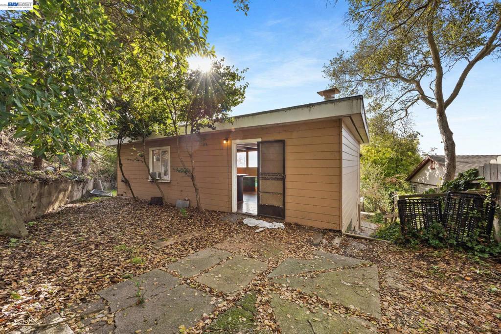 1012 Contra Costa Dr Property Photo 25