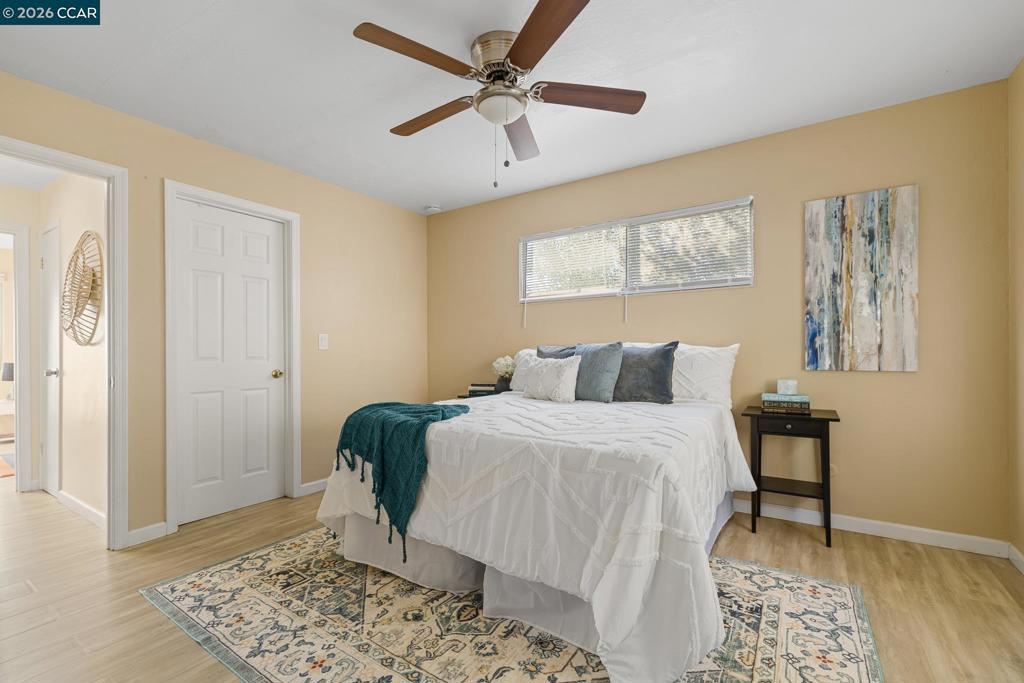 17112 Los Banos St Property Photo 31