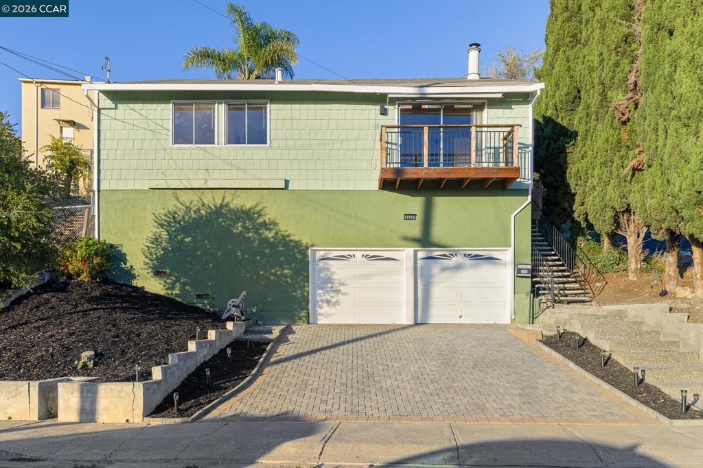 17112 Los Banos St Property Photo 50