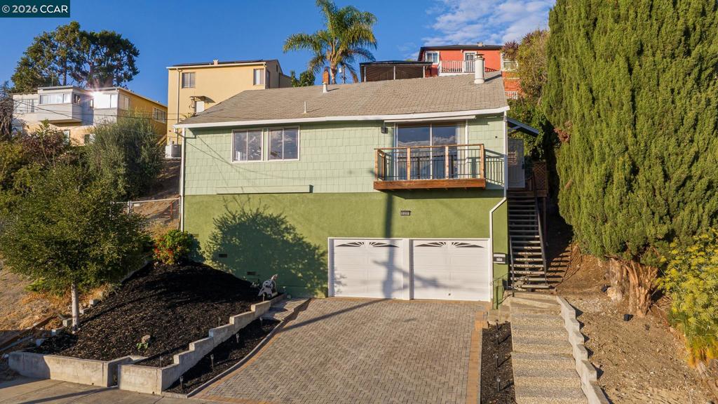 17112 Los Banos St Property Photo 51
