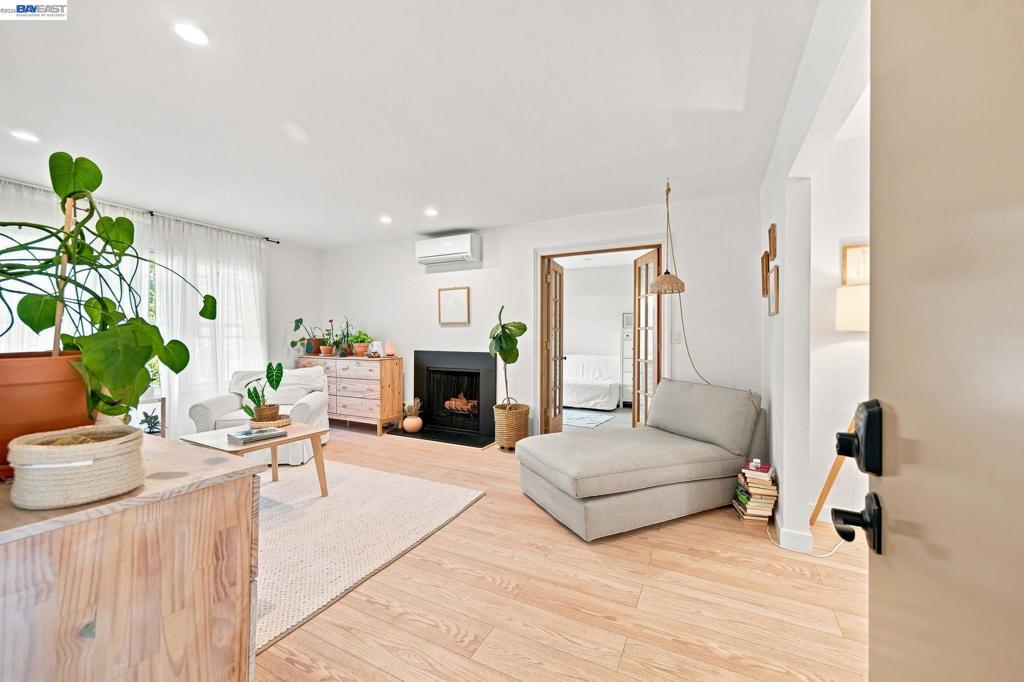 41146685 Property Photo 1