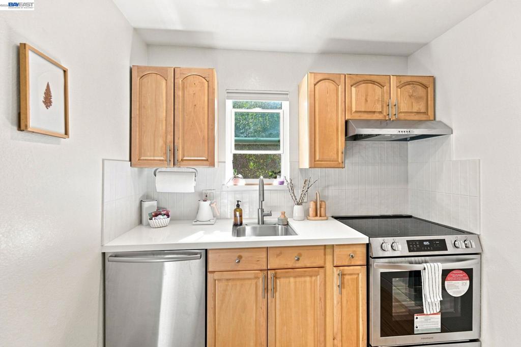 41146685 Property Photo 8