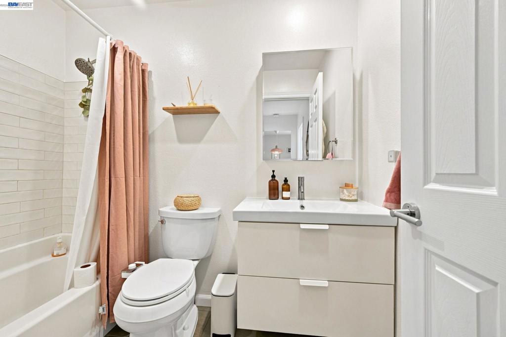 41146685 Property Photo 9