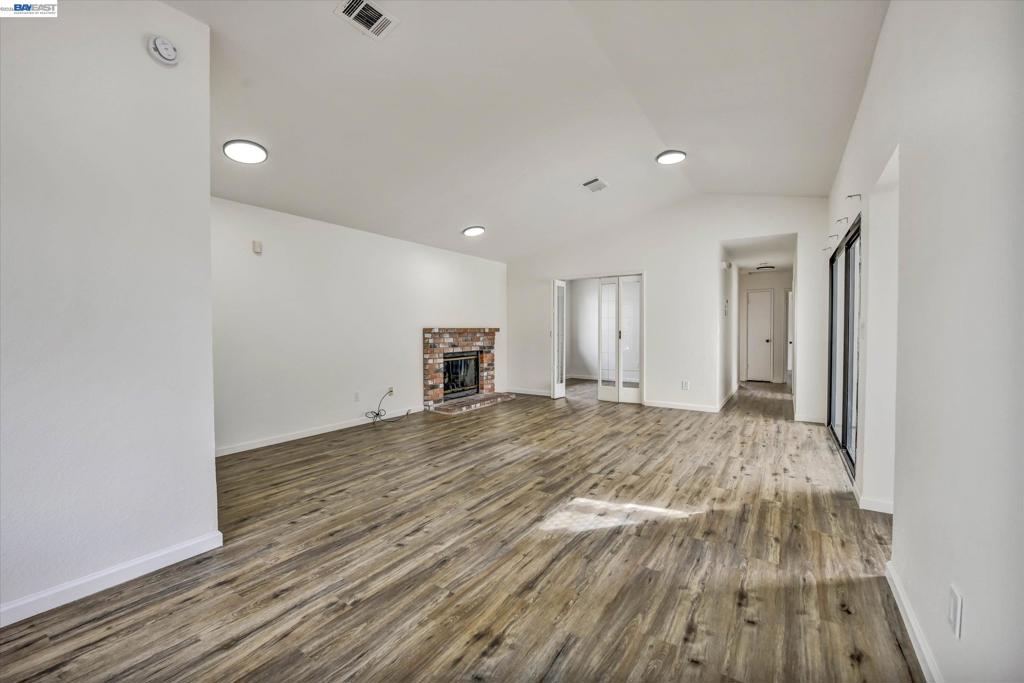 4205 Palomar Dr Property Photo 9