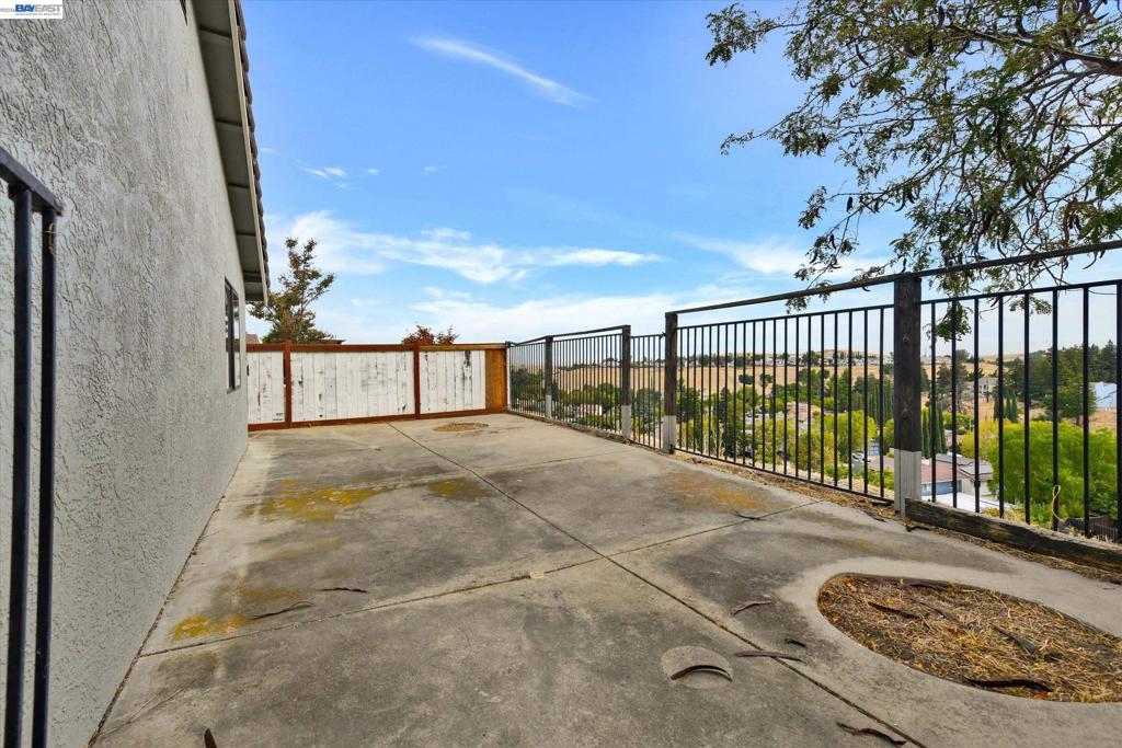 4205 Palomar Dr Property Photo 31
