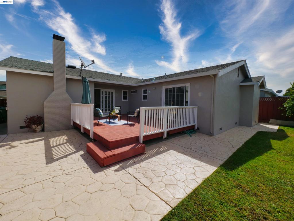 35831 Caxton Pl Property Photo 26