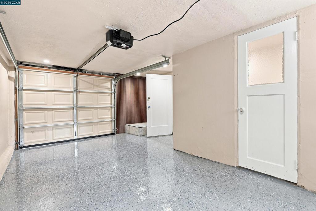 5672 Carberry Avenue Property Photo 36