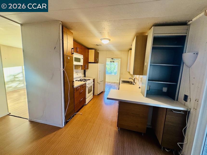 262 Carob Way Property Photo 12