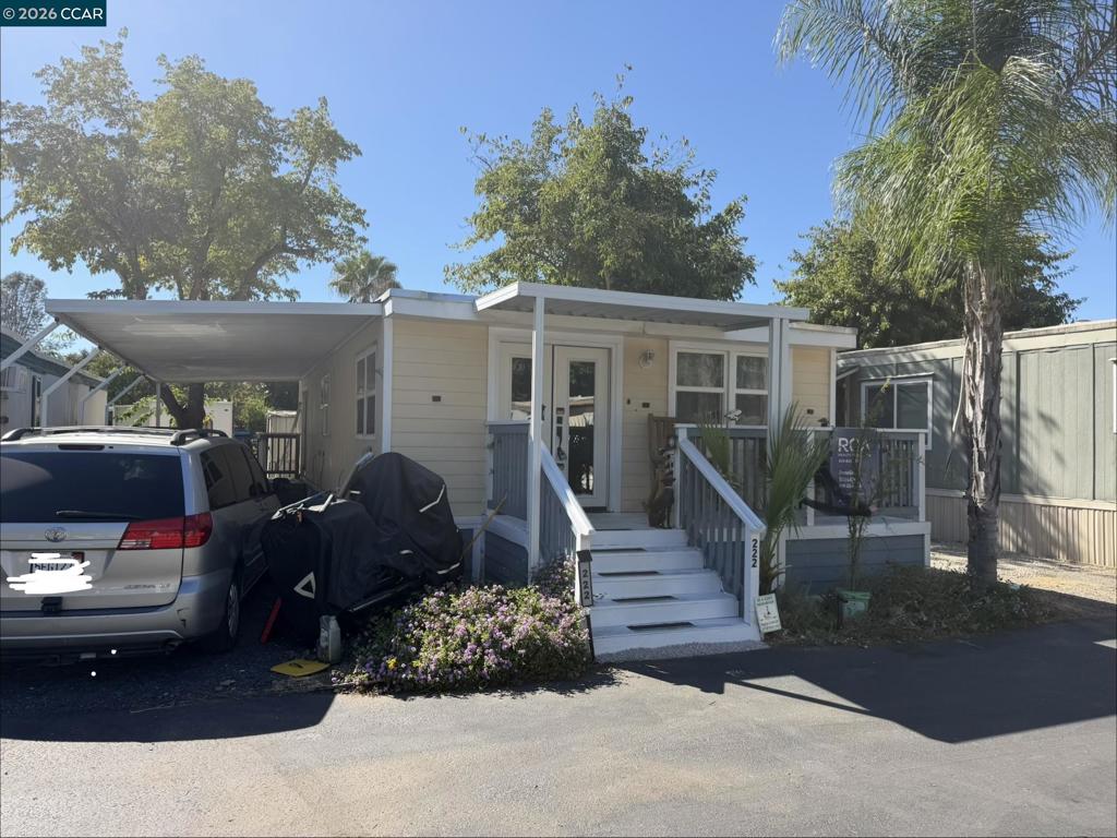 703 W Oro Dam Blvd Property Photo 4