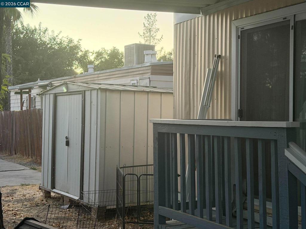 703 W Oro Dam Blvd Property Photo 24