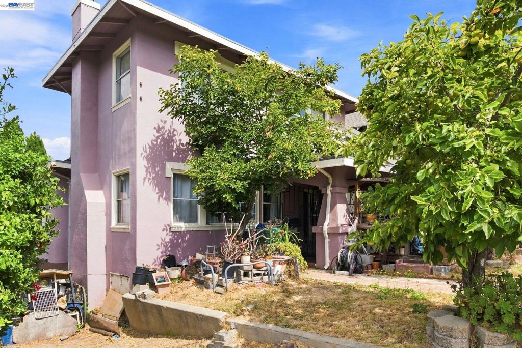 4621 Park Blvd Property Photo 30