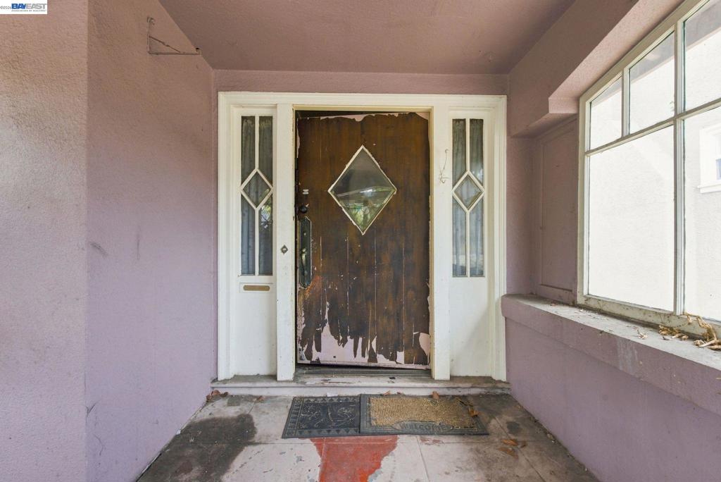 4621 Park Blvd Property Photo 32
