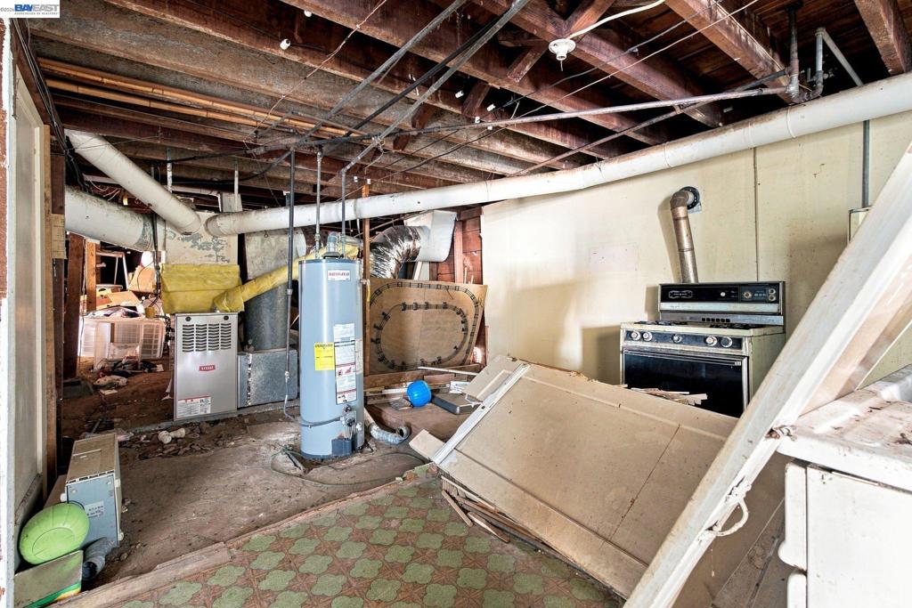 4621 Park Blvd Property Photo 36