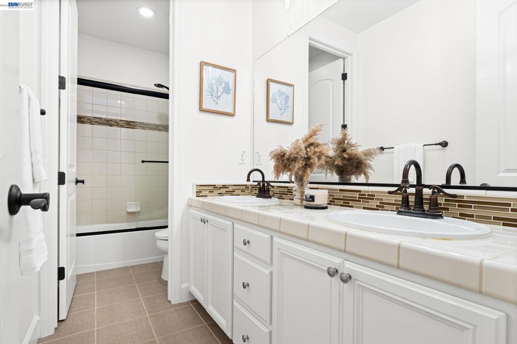 5131 Montiano Ln Property Photo 29