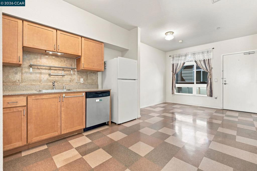 1740 Bancroft Ave 4507 Property Photo 7