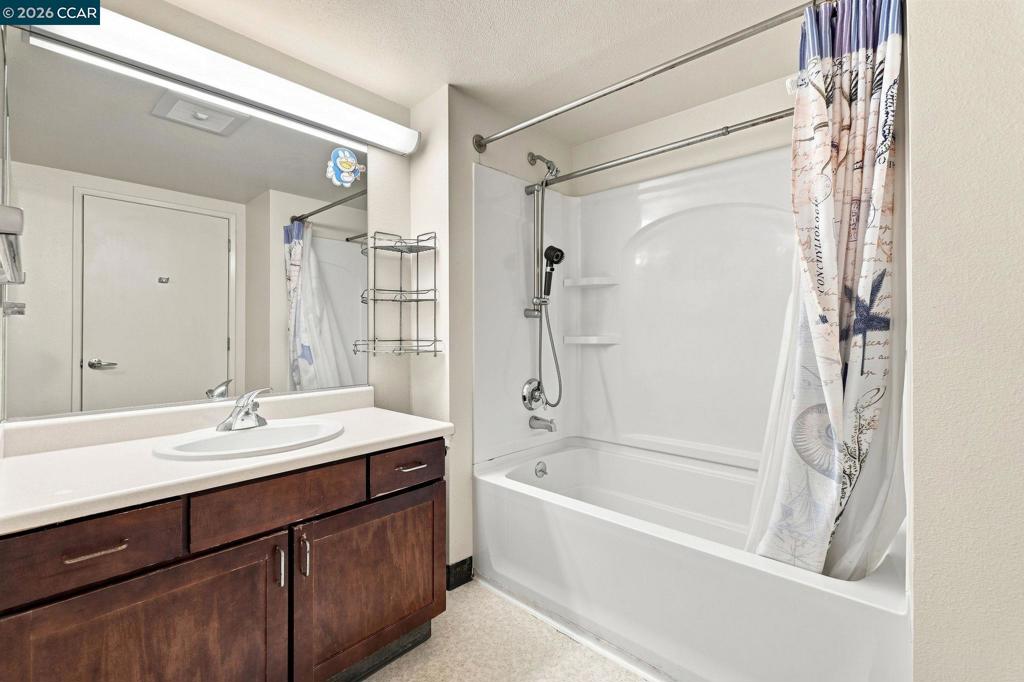 1740 Bancroft Ave 4507 Property Photo 22