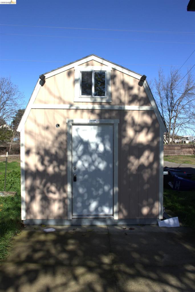 1370 Taylor Rd Property Photo 18