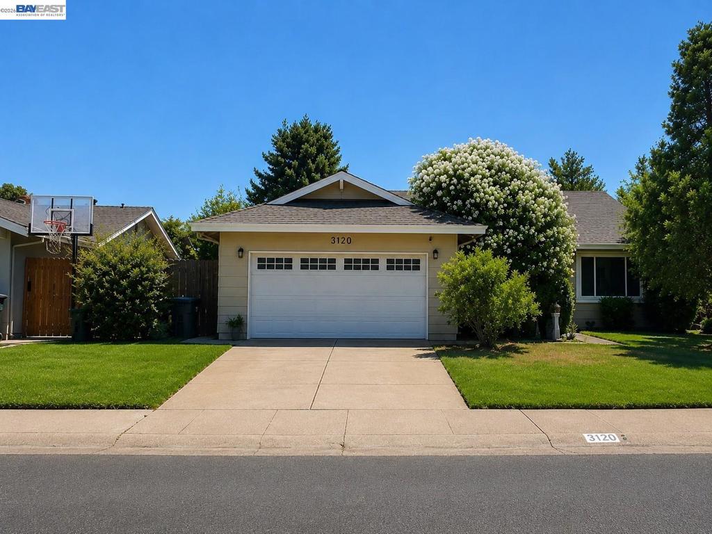 3120 Ozzie Court Property Photo 1