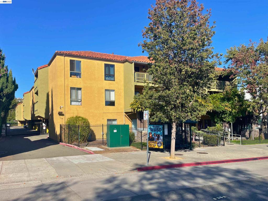 16006 E.14th Street 204