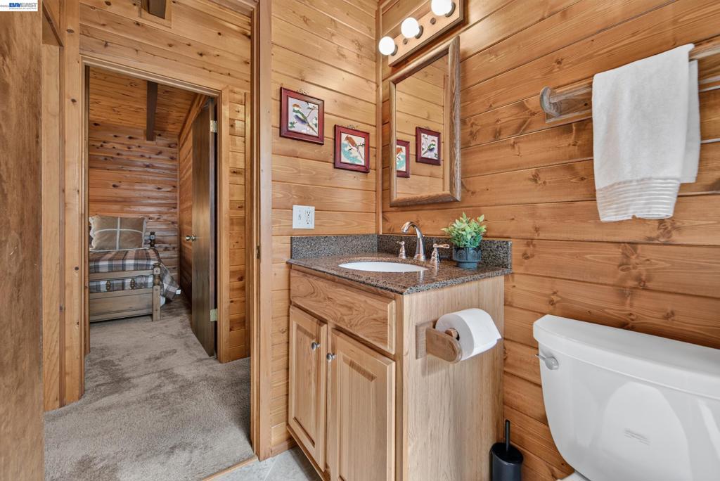 12057 Bennett Flat Rd Property Photo 34
