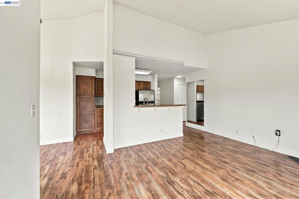 39109 Guardino Drive 234 Property Photo 5