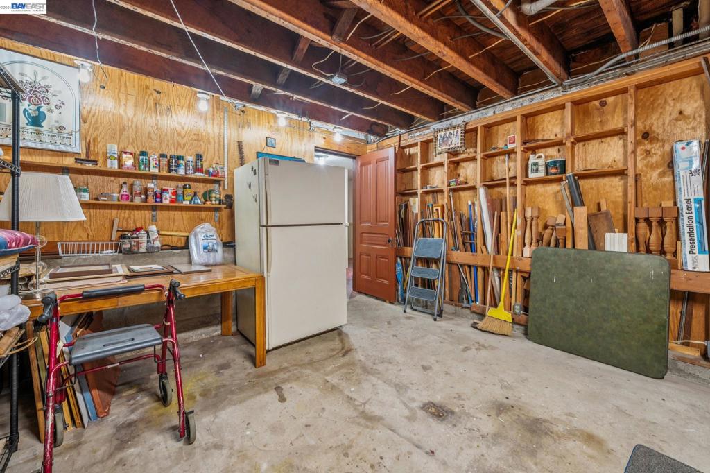 2242 San Antonio Ave Property Photo 77