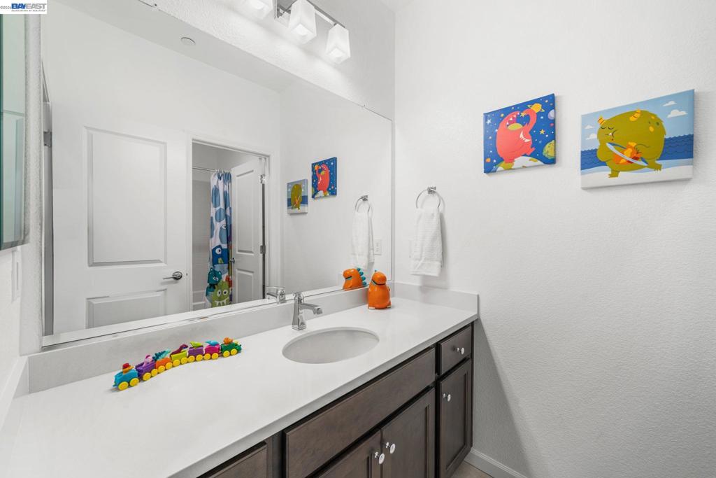 6288 Diamond Way Property Photo 33
