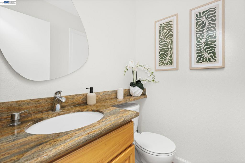 5439 Sunstar Commons Property Photo 21