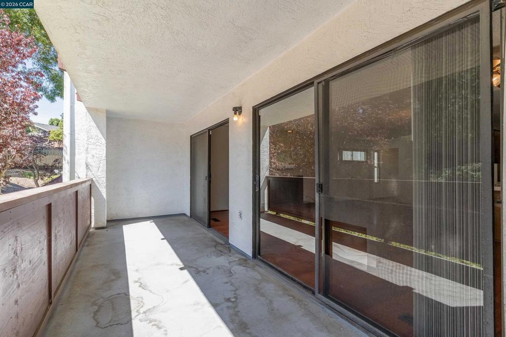 1729 Dalessi Dr Property Photo 30