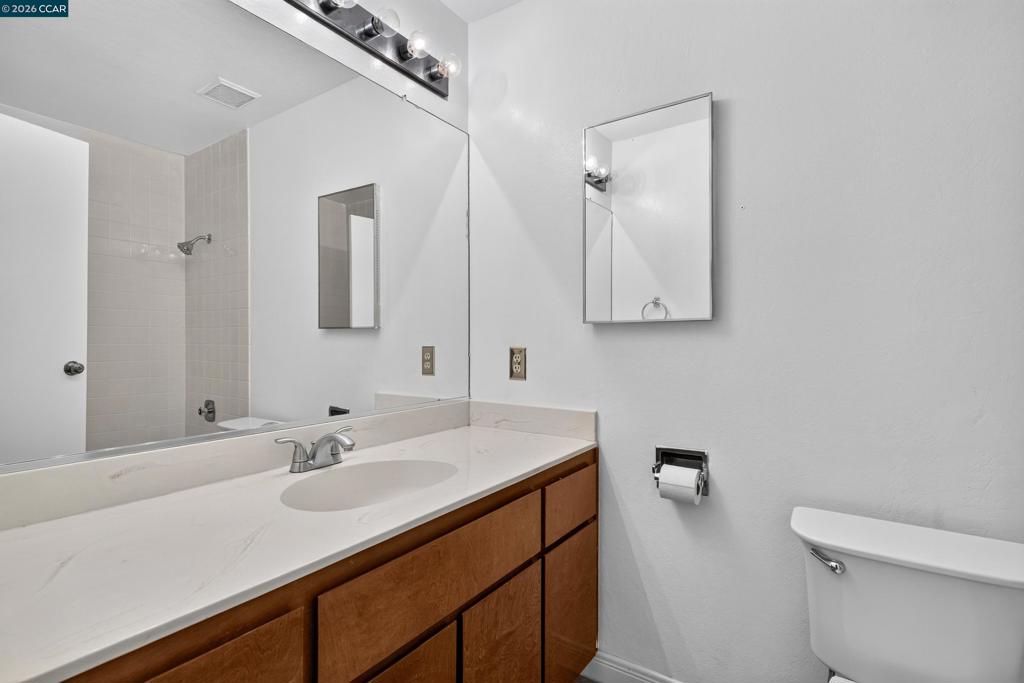 1729 Dalessi Dr Property Photo 38