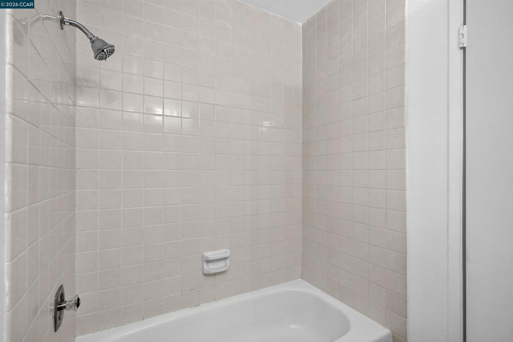 1729 Dalessi Dr Property Photo 39