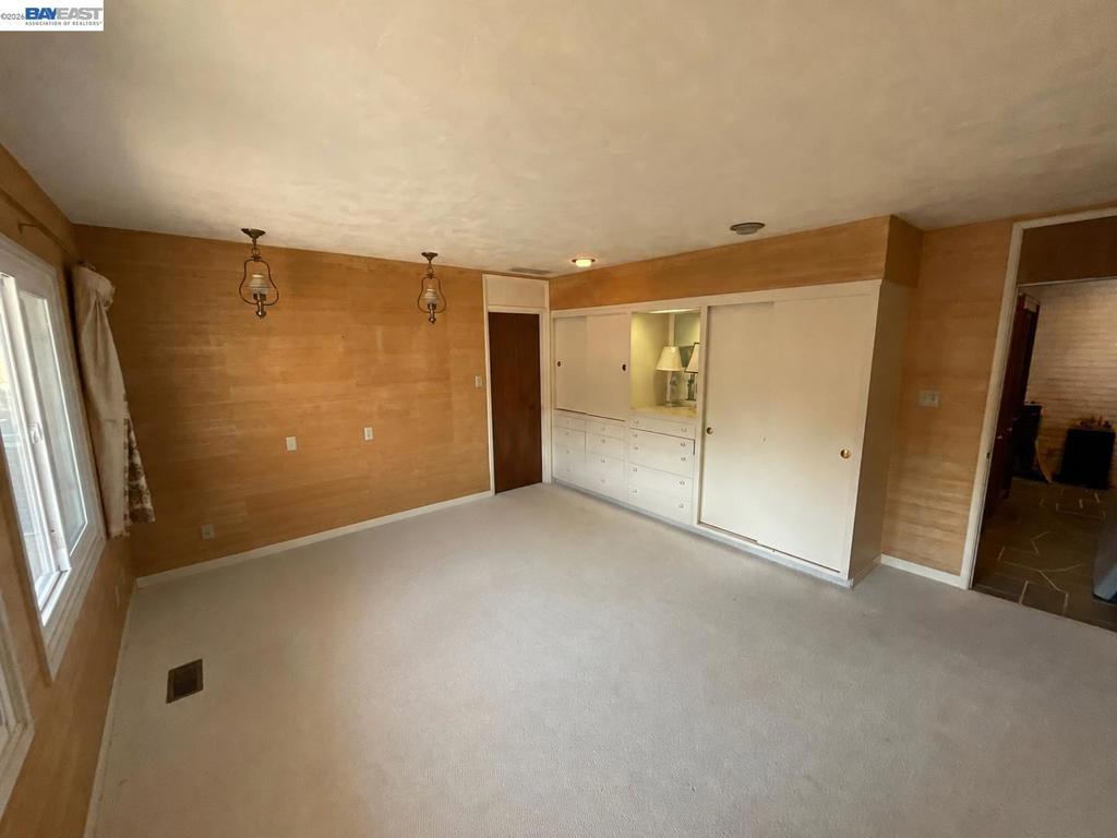 11251 Reuss Rd Property Photo 16