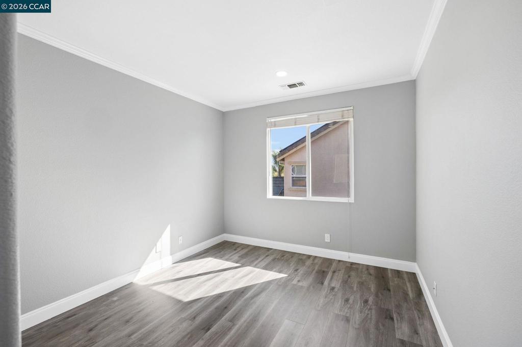 1608 Maxwell Ln Property Photo 27