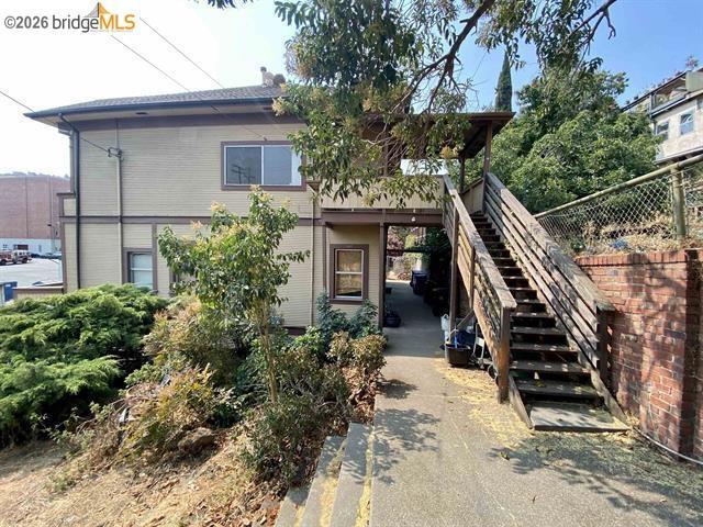 1109 Wanda St Property Photo 2