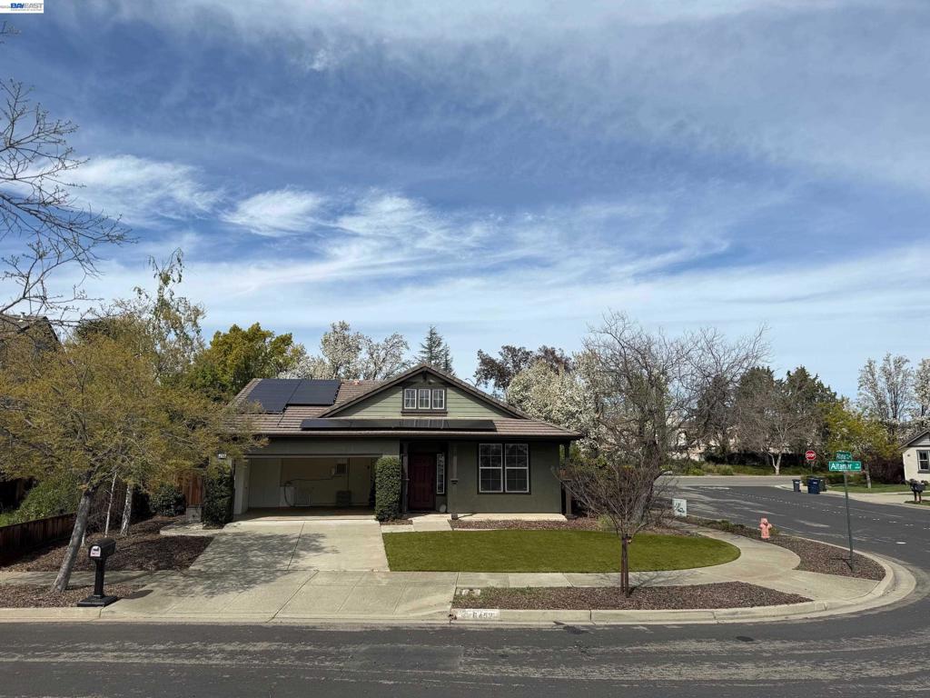 6492 Altamar Cir Property Photo