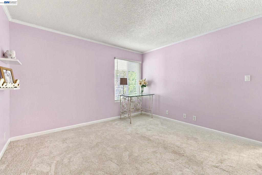 2716 Oak Rd 111 Property Photo 14