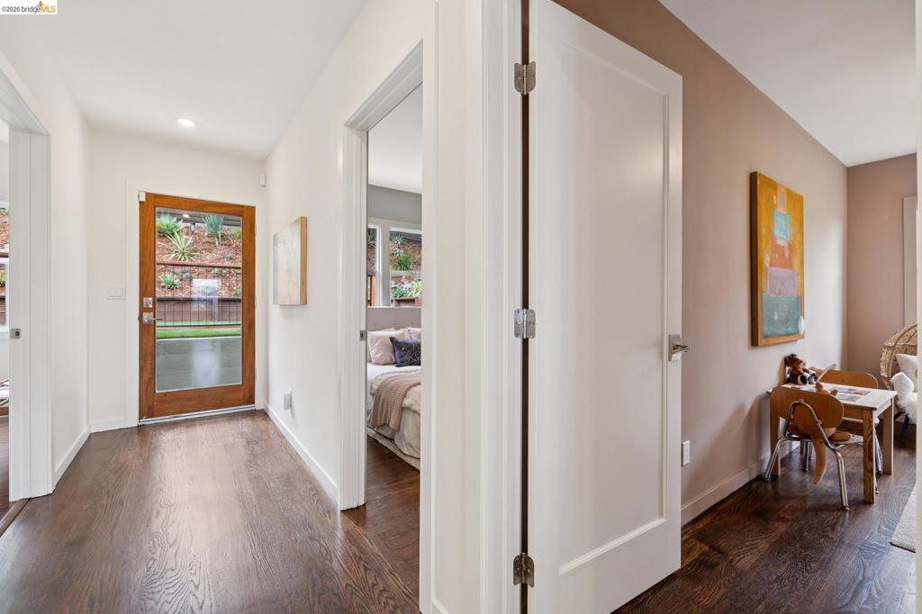 855 Washington Property Photo 35