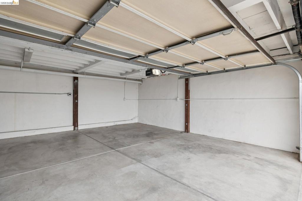 855 Washington Property Photo 63