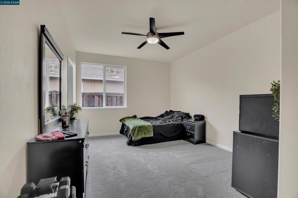 816 Pathfinder Property Photo 25