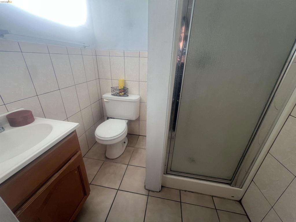 2209 E 22nd Street Property Photo 13