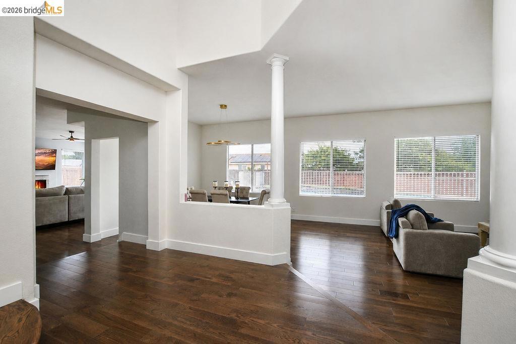 5421 E Creek Ct Property Photo 6