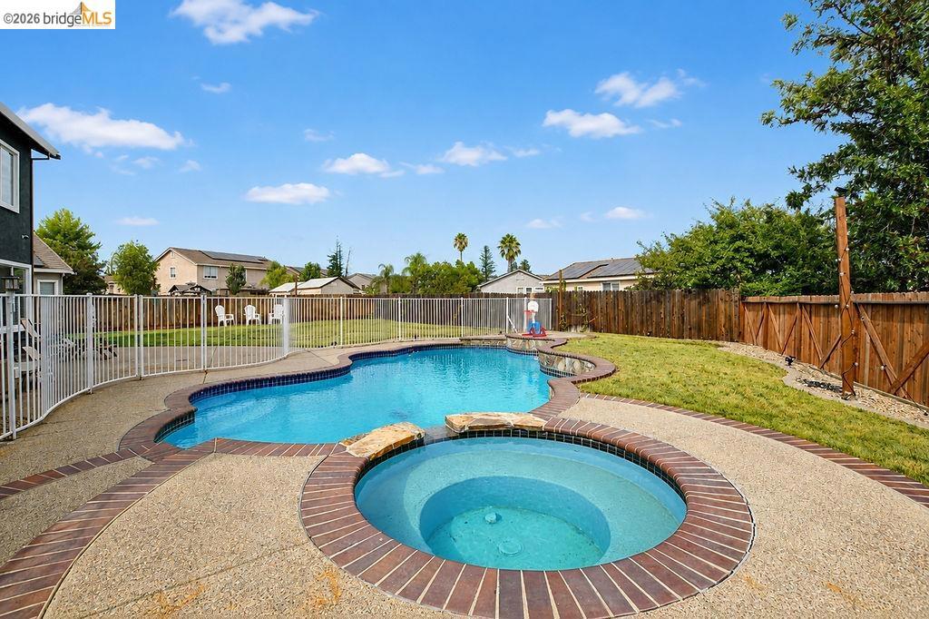 5421 E Creek Ct Property Photo 47