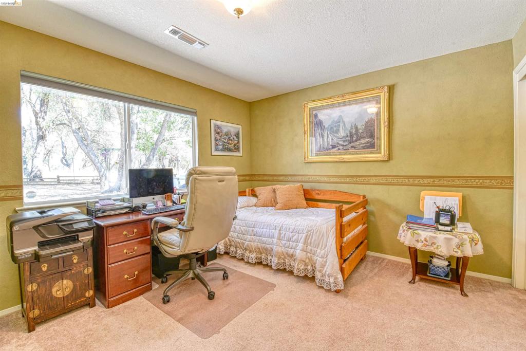 12888 Green Valley Cr Property Photo 20