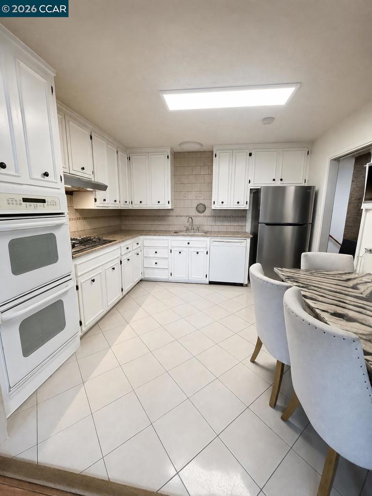 1310 Bowdoin Property Photo 4