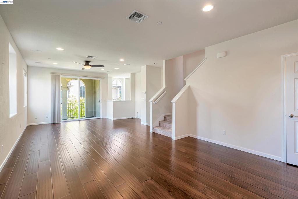1139 Genco Terrace Property Photo 8