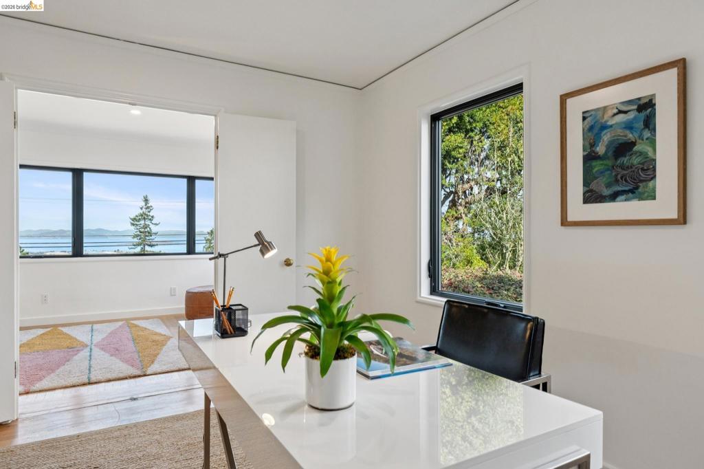 38 Highgate Property Photo 33